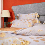 Exquisite Chic Golden Leaves Lace Duvet Cover Grey Luxury Satin Cotton Bedding Set – Elegant Bed Sheet, Quilt Cover, and Pillowcases Included – Available in Queen and King Sizes, 4Pcs for a Regal Night's Sleep!