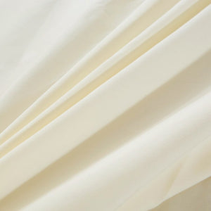 Create a Romantic Oasis with our Bloom Pattern Solid Color Bed Skirt - Non-Slip Dust Ruffle for Queen Size Bedspread - Luxurious Bed Skirt for a Stylish Bedroom