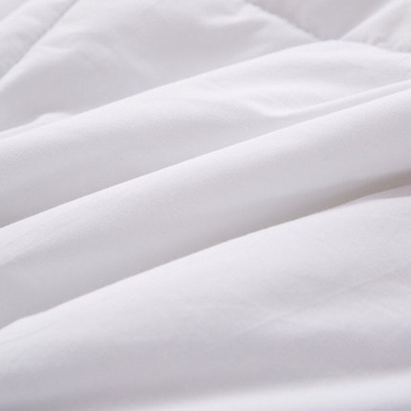 NEW Experience Hotel Luxury at Home with the Hotel Collection 1500 Series - Goose Down Alternative Comforter - Plush and Cozy Duvet Insert for Year-Round Comfort
