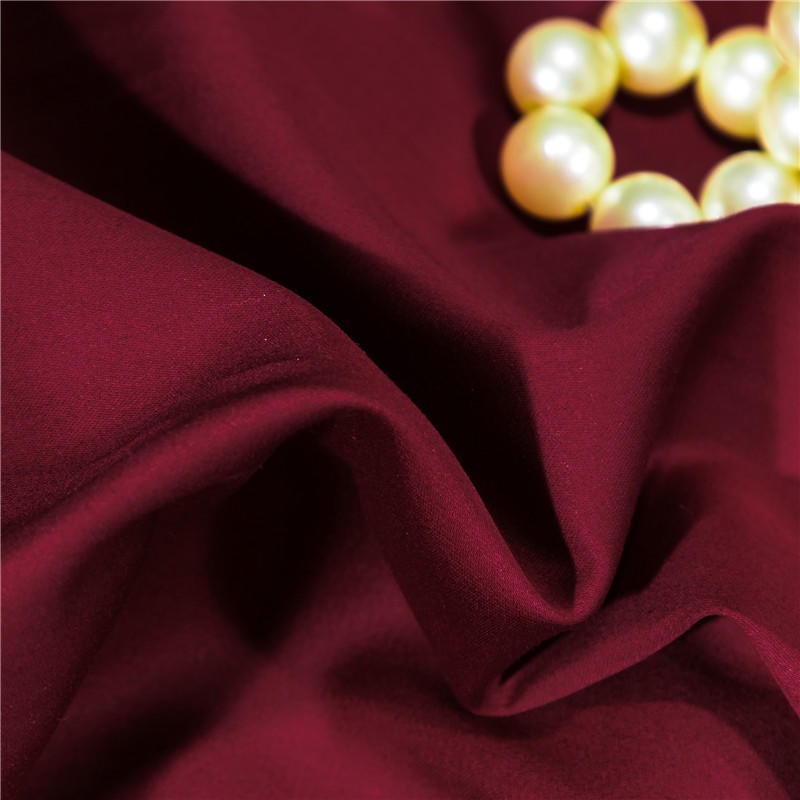 Ruby Red Premium High End 1000 Thread Count Egyptian Cotton 4Pcs Queen/King Bedding Set Embroidery Duvet cover 1 Bed Sheet 2 Pillowcases