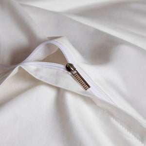 NEW Luxury Egyptian Cotton Bedding Set - Soft and Durable - Includes 1 Sheet and 2 Pillowcases - Queen/King Size - 4 Piece Set