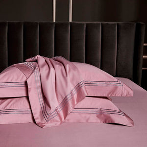 NEW Luxury Egyptian Cotton Bedding Set - Soft and Durable - Includes 1 Sheet and 2 Pillowcases - Queen/King Size - 4 Piece Set