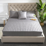 Washable Bed Cover Queen/King Size Breathable Solid Color Mattress Cover Embossed Quilted Mattress Protector